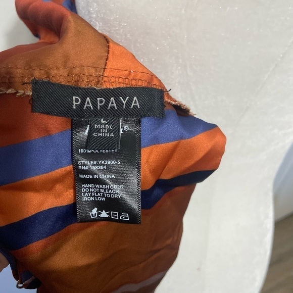 Papaya women's large scarf style crop top w/ geometric design EUC tie back - Picture 2 of 12